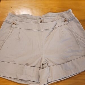 Vertigo Paris Light Beige High-Waist Roll Cuff Shorts